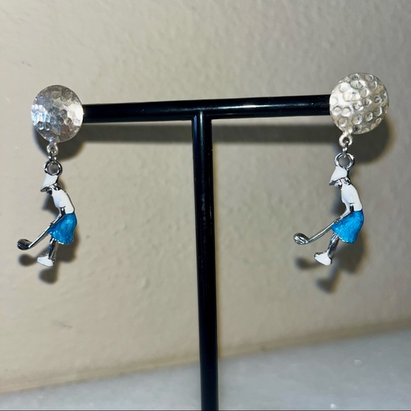 Golfer Girls Dream Earrings - Picture 2 of 3